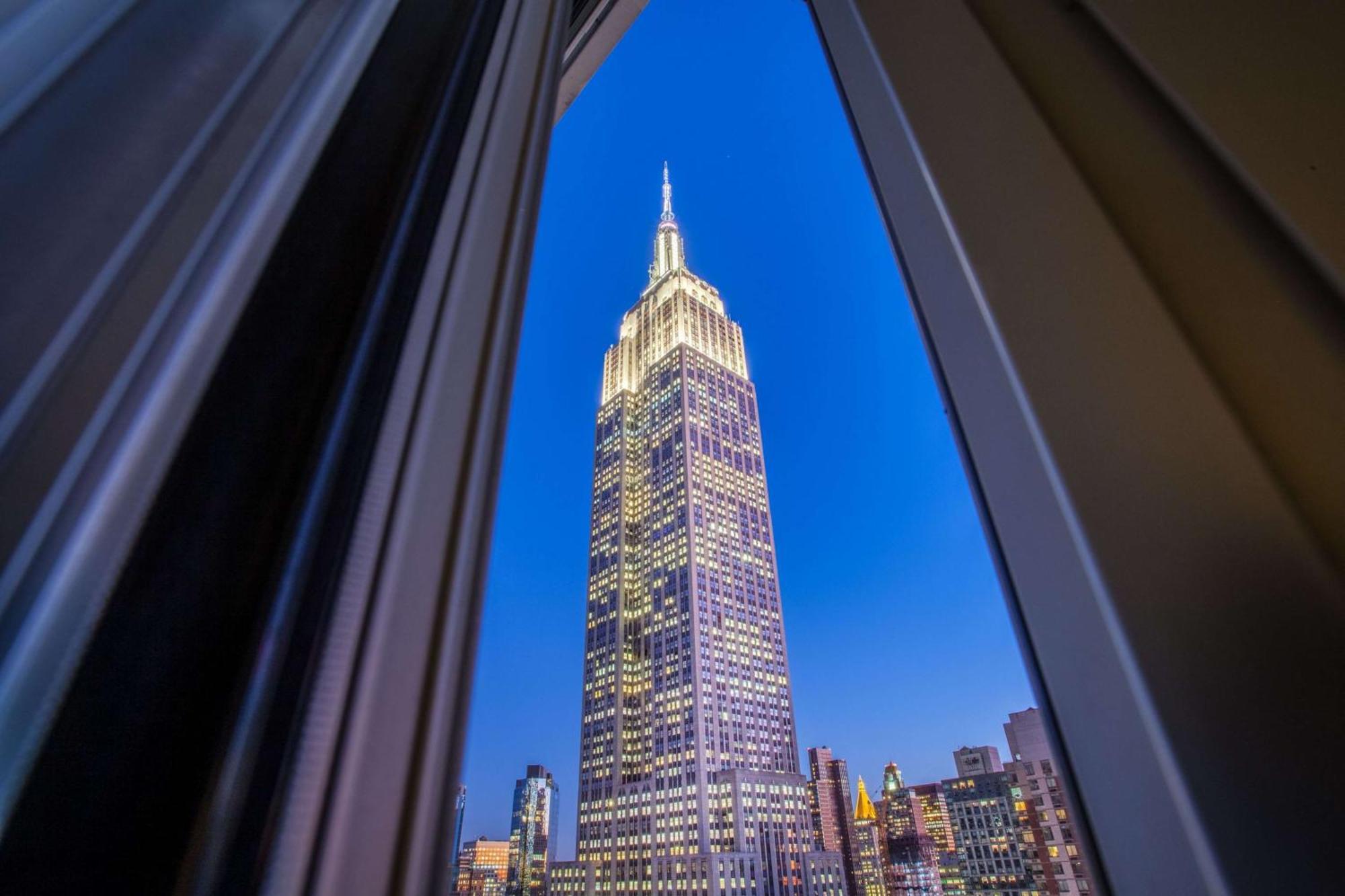 Hilton Garden Inn West 35Th Street New York Exterior foto